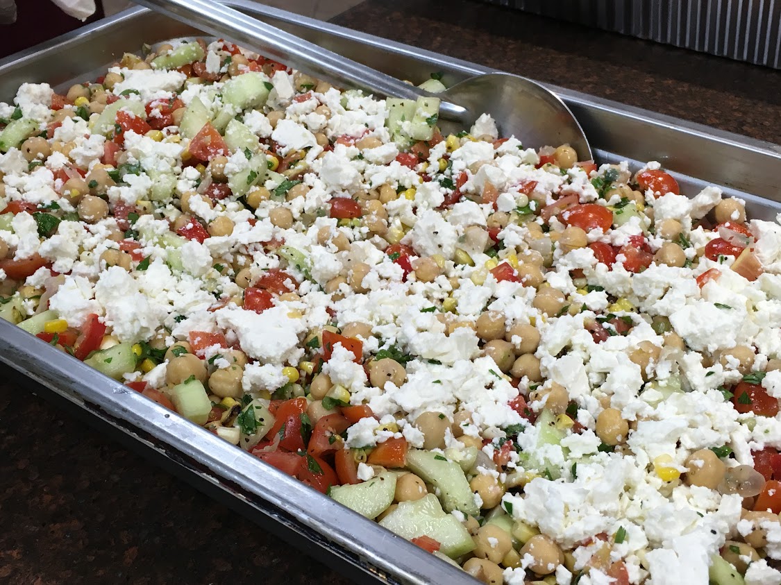 Chickpea grilled corn salad